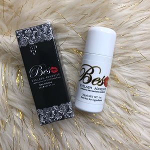 Beso Eyelash Glue